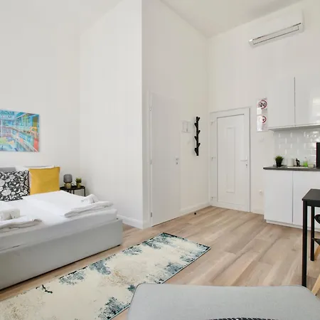 Standard By Hi5- Rakoczi Lejlighed Budapest