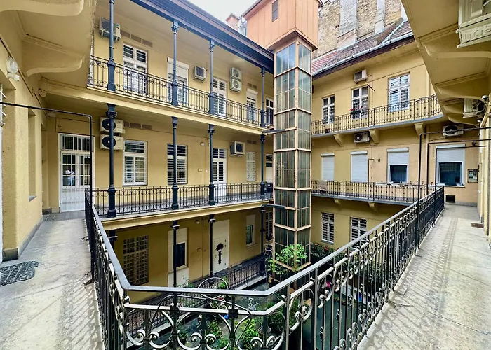 Standard By Hi5- Rákóczi Apartamento *